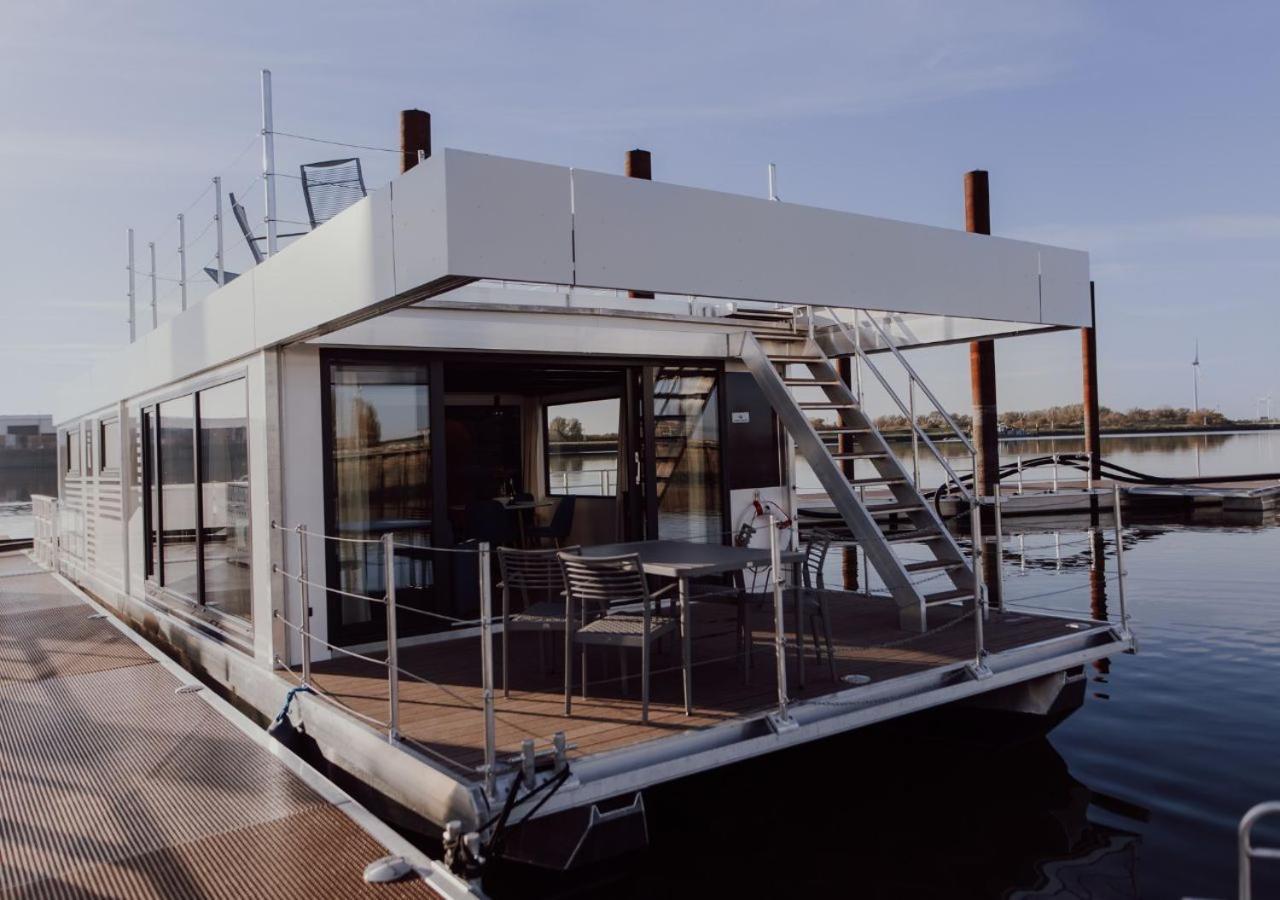 Hausboote Am Lankenauer Hoeft BRE エクステリア 写真